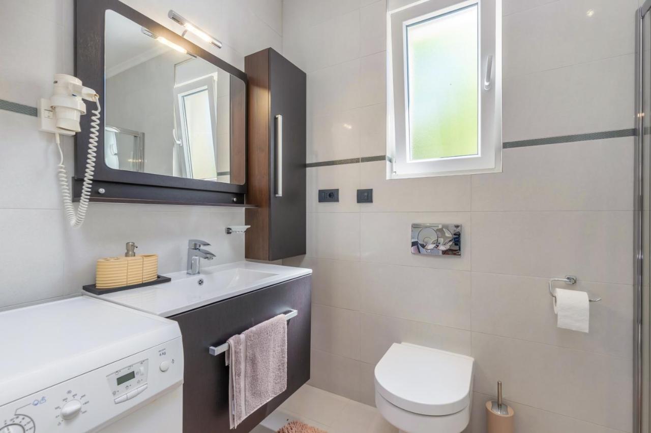 Adriatic Dream - Luxury Apartment & Private Pool Only For You Crikvenica Ngoại thất bức ảnh